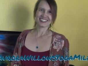 AuroraWillowsYogaMilf Amateur Voisine