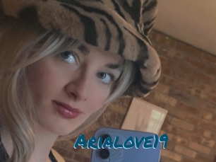 Arialove19