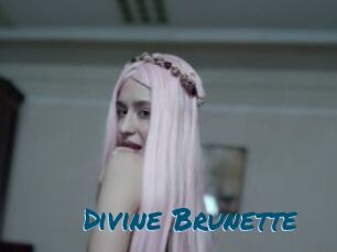 Divine_Brunette