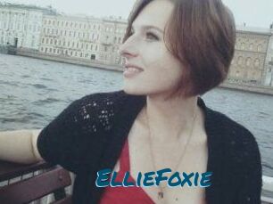 EllieFoxie
