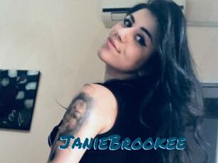 JanieBrookee