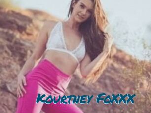 Kourtney_FoXXX