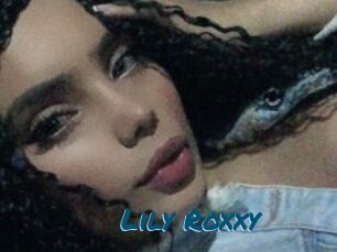 Lily_Roxxy