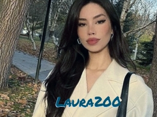Laura200