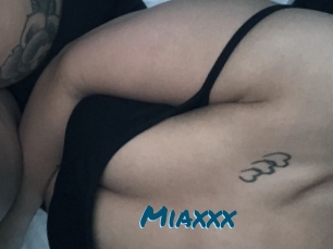 Miaxxx