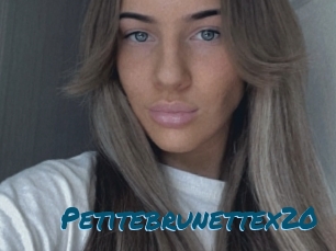 Petitebrunettex20