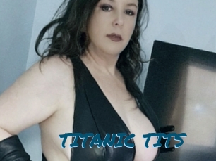 TITANIC_TITS Amateur Voisine