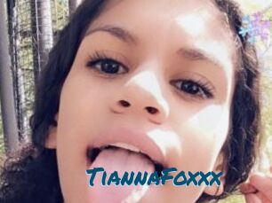 TiannaFoxxx