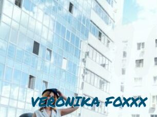 VERONIKA_FOXXX